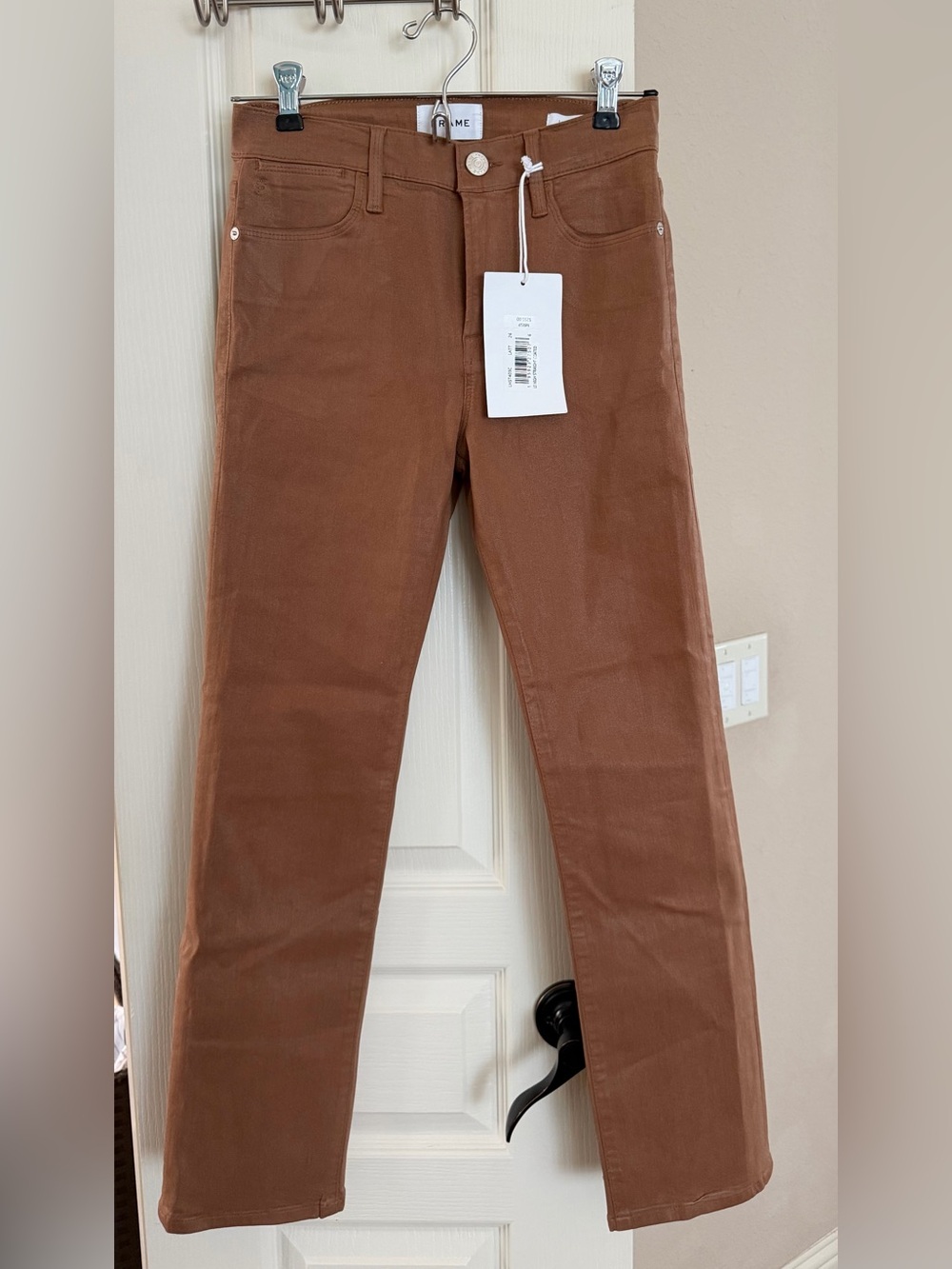 Frame Le High Straight Coated Jeans